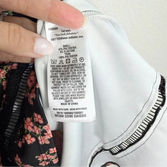 Ted Baker Women's Daissie Florence Trim Skater Dress in black Size 3 US 8-10 - Picture 5 of 5